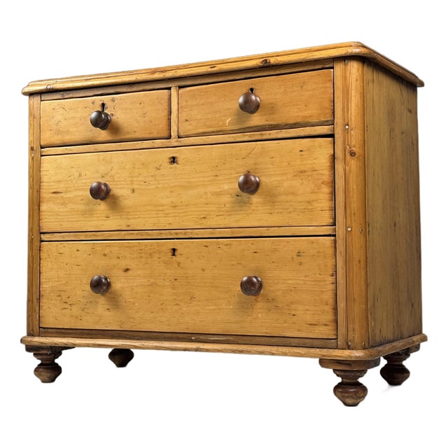 Country Commode in Pine For Sale