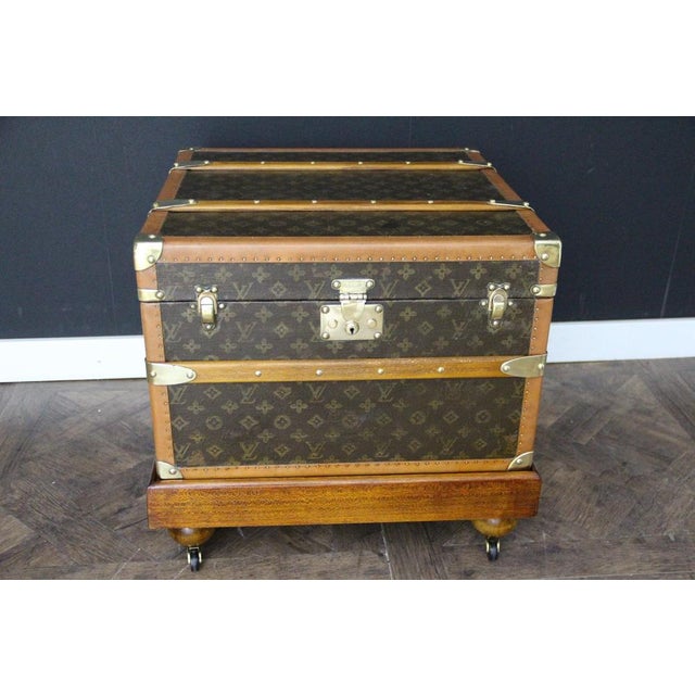 Small Monogram Trunk from Louis Vuitton, 1920 For Sale - Image 6 of 18