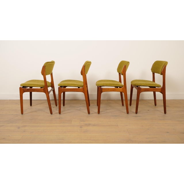 Textile Dining Chairs with Armrests in Rosewood by Erik Buch, Set of 4 For Sale - Image 7 of 17