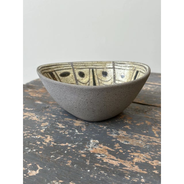 Vintage Triangular Stoneware Bowl With Geometric Glaze Detailing, Circa 1970s For Sale - Image 13 of 14