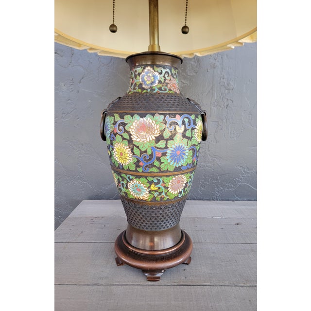 The Marbro Lamp Company 1950s Marbro Japanese Meiji Period Bronze & Cloisonne Table Lamp For Sale - Image 4 of 14