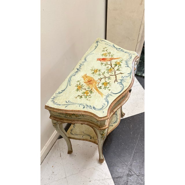 Early 20th Century Venetian Hand-Painted Side Table - Louis XV Style For Sale - Image 9 of 11