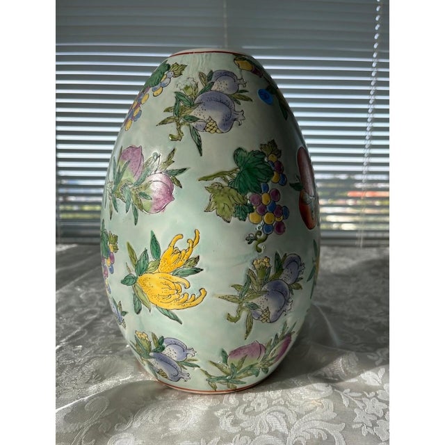 Early 20th Century Vintage Chinese Famille Rose Porcelain Egg Vase - Hundred Fruits 11" Large For Sale - Image 5 of 7