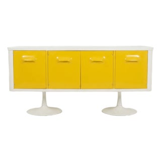 Mid Century Broyhill Premier "Chapter One" Credenza / Sideboard For Sale