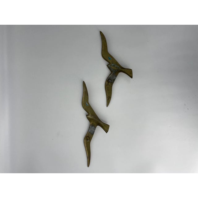 Mid-Century Modern Pair of Brass Birds Wall Sculpture Hangings For Sale - Image 3 of 5