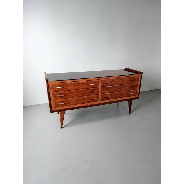 Metal Mid-Century Chest of Drawers in Wood, Glass and Brass, Italy, 1950s For Sale - Image 7 of 7