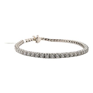 2.77 Ct Diamond Tennis Bracelet For Sale