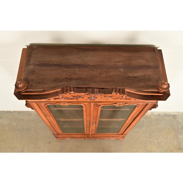 R. J. Horner Style Antique Victorian Carved Walnut Bookcase Cabinet, Circa 1880s For Sale - Image 12 of 15