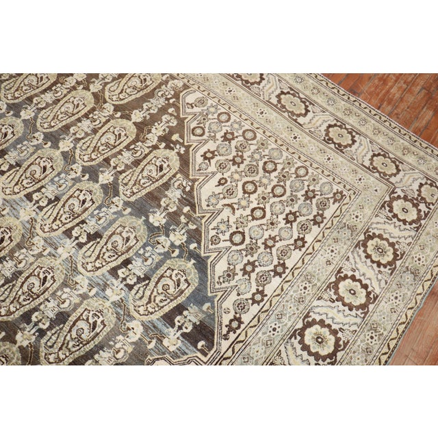 A large room size Antique Persian Malayer rug from the early 20th Century Measure: 10'3'' x 16'2.