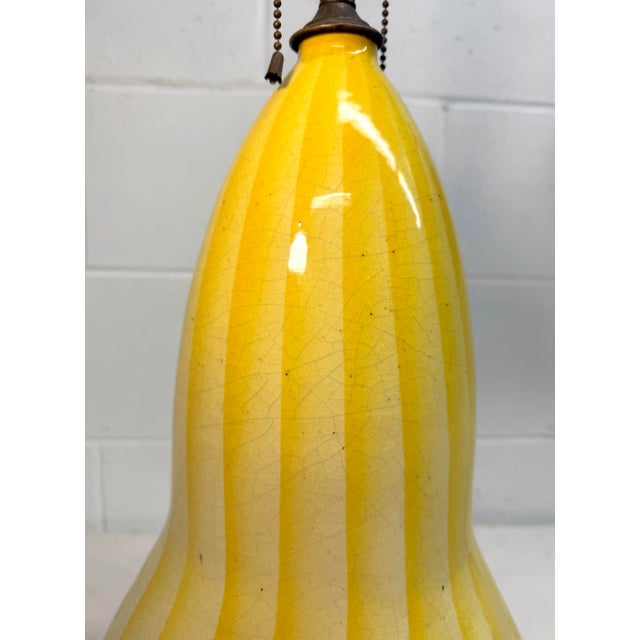 1930s Antique French Yellow Brass Gourd Shaped Pottery Electric Table Lamp Light For Sale - Image 5 of 13