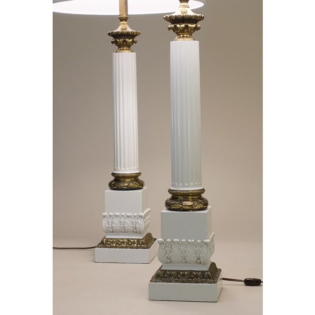 1960s 1960s Westwood Neoclassical Hollywood Regency Composite Style Column Brass Table Lamps - a Pair For Sale - Image 5 of 13