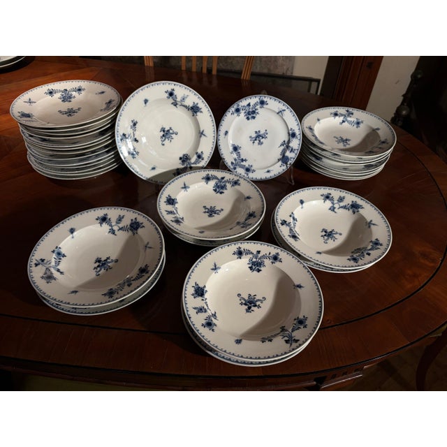 18th Century Viennese Blue and White Porcelain Dinner Plates, Set of 44 For Sale - Image 4 of 18