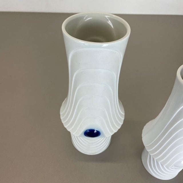 White Op Art Porcelain Vases from Royal Bavaria KPM, Germany, 1970s, Set of 2 For Sale - Image 8 of 18