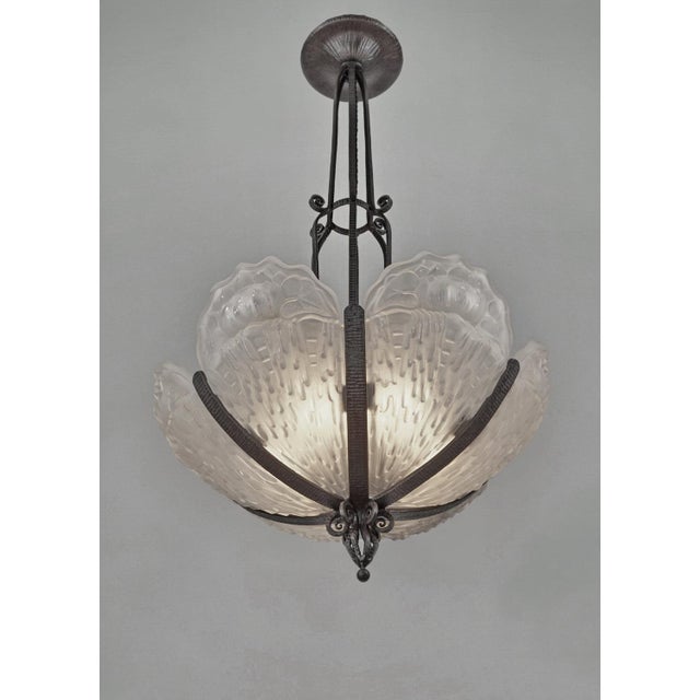 1920s French Art Deco Chandelier by B. Morin & Val Saint-Lambert 1920s France For Sale - Image 5 of 11