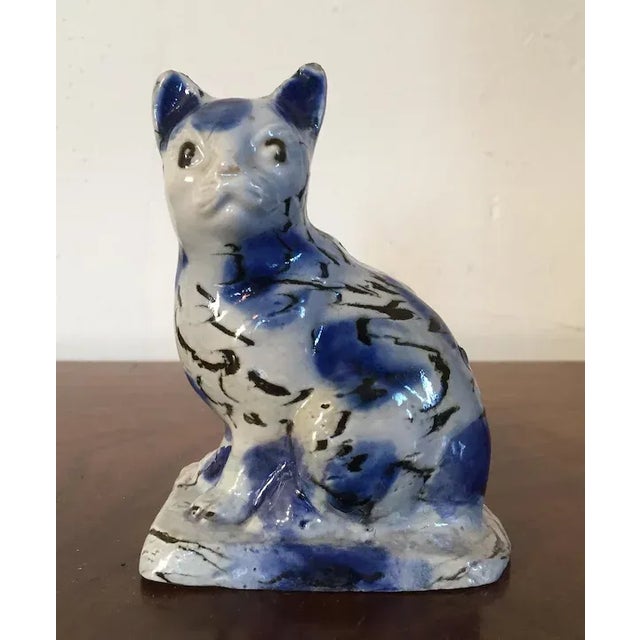 Staffordshire 1740 Staffordshire Pottery Salt Glaze Stoneware Agate Cat For Sale - Image 4 of 11