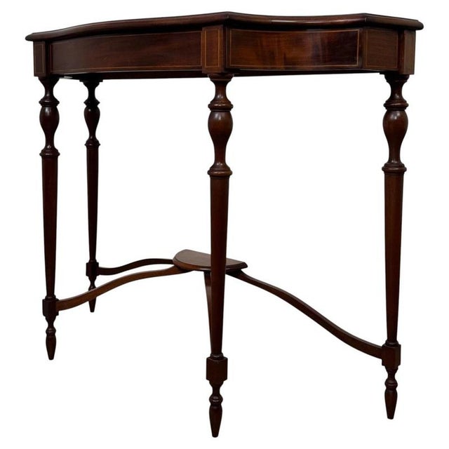 Early 20th Century Antique English Mahogany Serpentine Side Table For Sale - Image 3 of 10