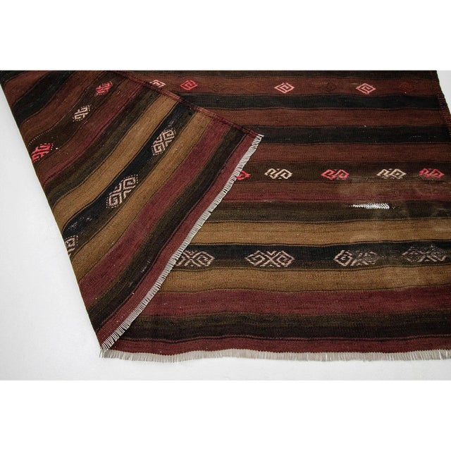 Mid 20th Century 1960s Vintage Striped Turkish Wool Kilim Rug- 5′6″ × 8′6″ For Sale - Image 5 of 7