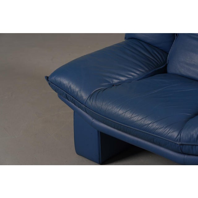 Postmodern Leather Sofa and Lounge Chair by Nicoletti Salotti, Italy, 1980s, Set of 2 For Sale - Image 15 of 18