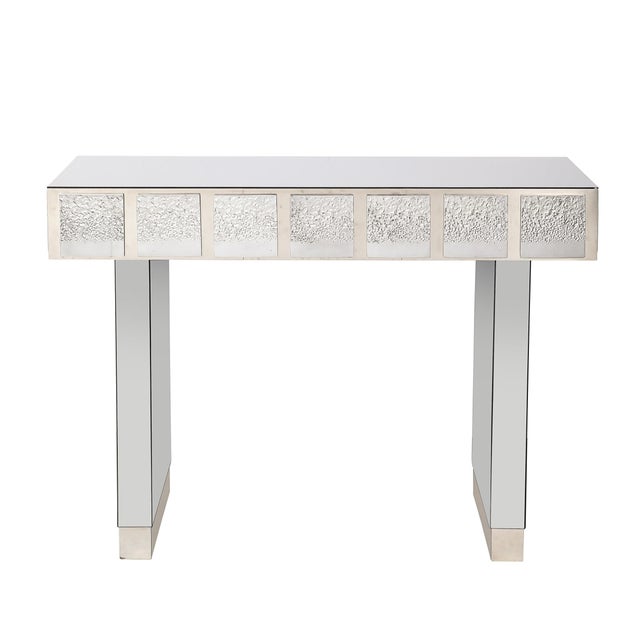 Silver Modernist Mirrored & Polished Steel Console Table W/ Brutalist Tile Motif For Sale - Image 8 of 18