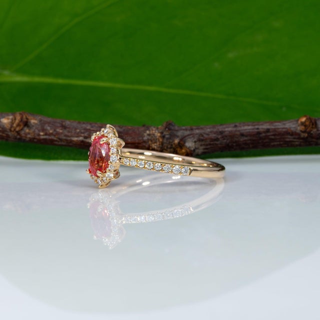 Aaa Padparadscha Sapphire Ring With Earth-Mined Diamond Accents: Solid 14k Gold For Sale In Columbus - Image 6 of 9