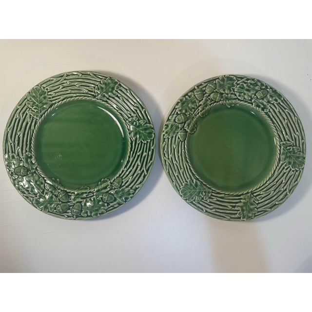 Bordallo Pinheiro Late 20th Century Bordallo Pinheiro Dinner Plates Set of 6 Oak Leaf Acorn Green Earthenware For Sale - Image 4 of 9