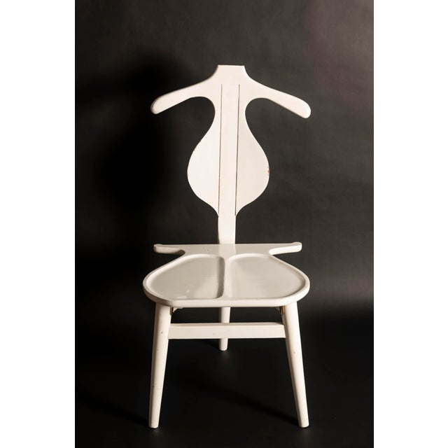 Valet Chair in White Lacquered Wood by Hans J. Wegner, 1950s For Sale - Image 13 of 14