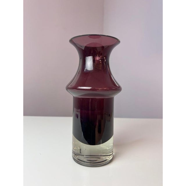 Purple Glass Vase by Nanny Still for Riihimäen Lasi For Sale - Image 9 of 9