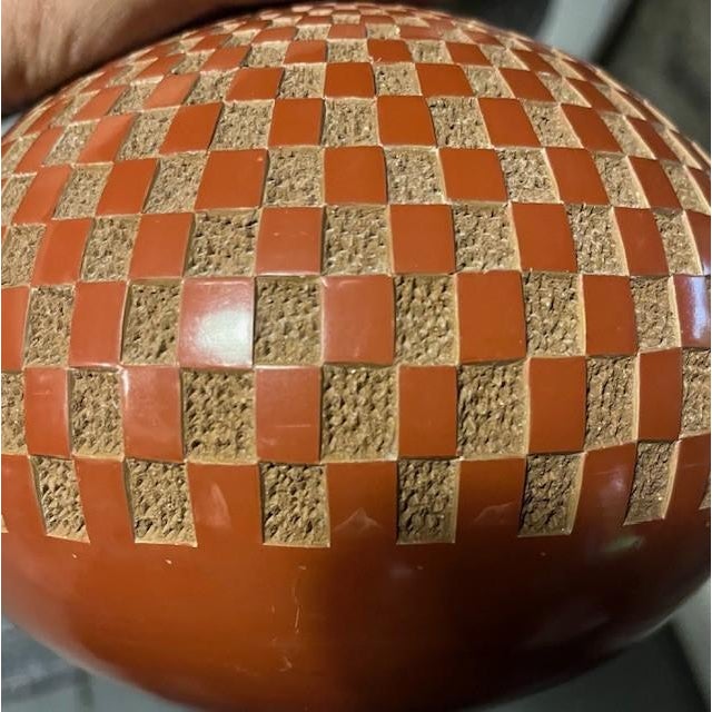 1980s Roger Calero Pottery, Nicaragua For Sale - Image 4 of 5