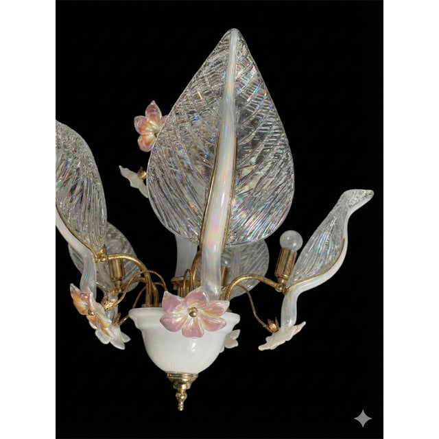 Transparent Late 20th Century Hollywood Regency Murano Style Glass Petal & Leaf Chandelier - Gold Finish For Sale - Image 8 of 11