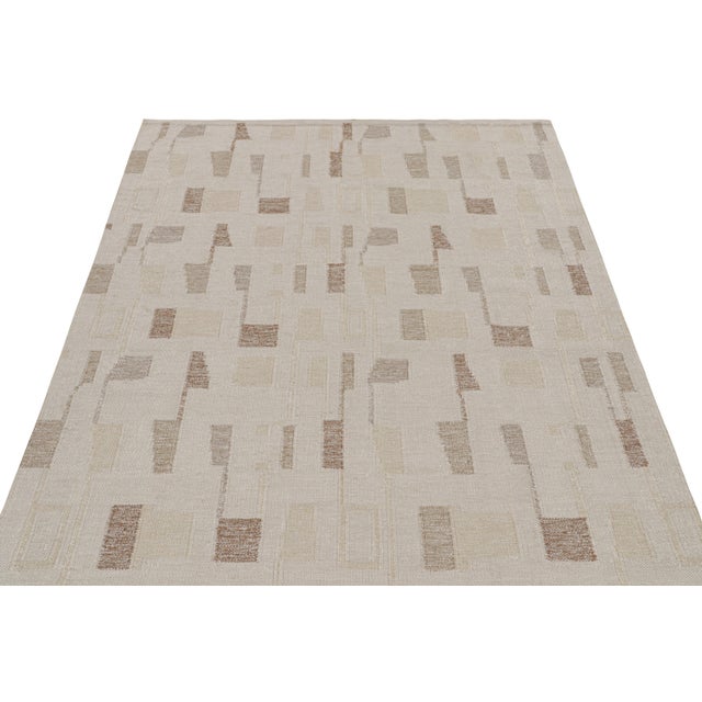Mid-Century Modern Rug & Kilim’s Scandinavian Style Silk Kilim in Taupe & Brown Geometric Patterns For Sale - Image 3 of 7