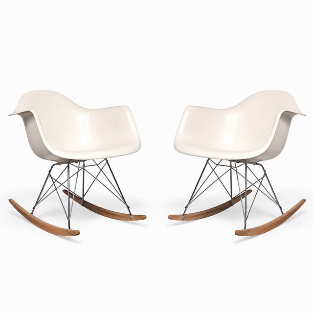 The Eames Molded Plastic Armchair with Rocker Base is one of the most recognizable silhouettes in modern design, blending...