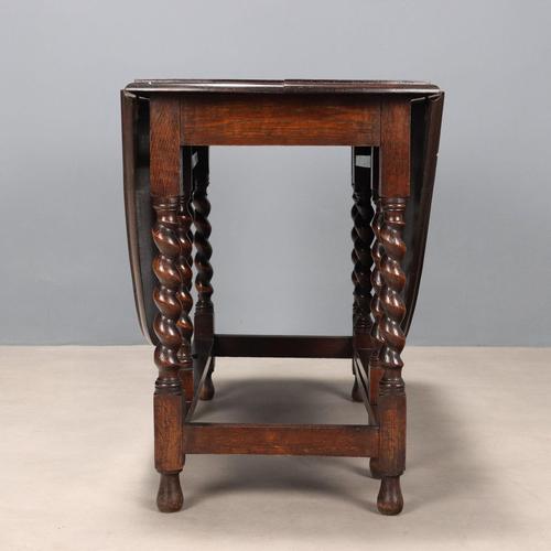 Small Antique English Table in Walnut and Painted Oak, 1800s For Sale - Image 11 of 13