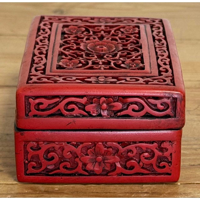 Wood Vintage Chinoiserie Carved Wood Lidded Box For Sale - Image 7 of 9