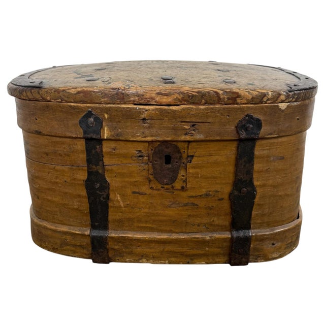 Large Antique Swedish Bentwood Chest, 1890s For Sale - Image 3 of 18