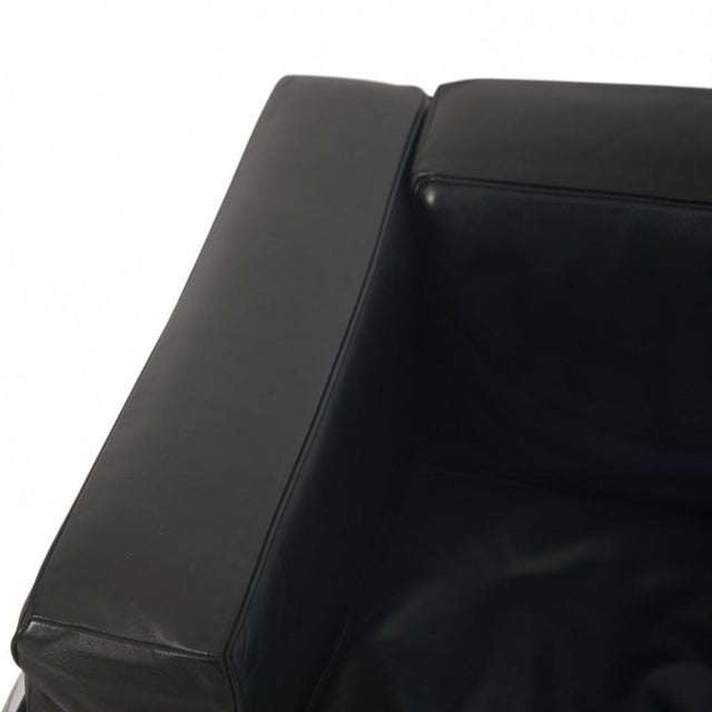 LC2 Chair in Black Leather from Le Corbusier, 2000s For Sale - Image 4 of 14