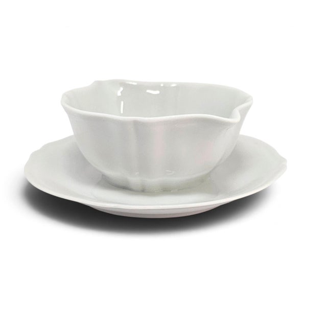 Limoges, France Mid 20th Century Limoges France White Porcelain Scalloped Gravy Boat With Attached Underplate For Sale - Image 4 of 9