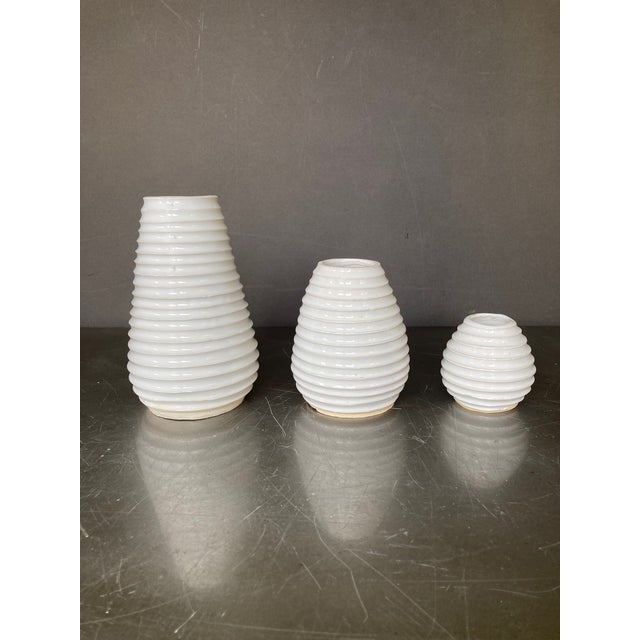 Contemporary Set of 3 Contemporary Ceramic Vases, White For Sale - Image 3 of 9