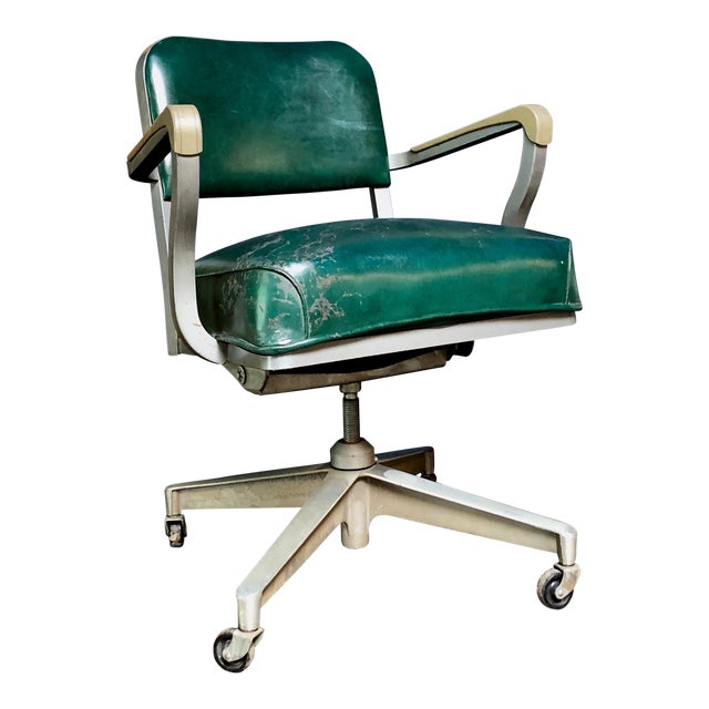 1950s Vintage Beefy Steelcase Banker Rolling Desk Chair For Sale