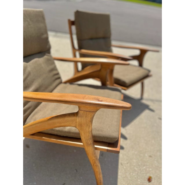 Mid-Century Modern Pair of Italian Mid-Century Lounge Chairs With Curved Frames + Rail-Backs For Sale - Image 3 of 12