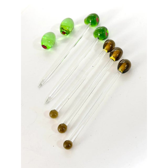 1980s Murano Style Art Glass Olive Cocktail Swizzle Sticks – Set of 7 For Sale - Image 9 of 9