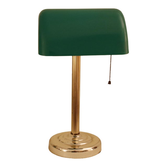 Vintage Ministerial Art Deco Style Brass Banker's Desk Lamp With Emerald Green Shade For Sale