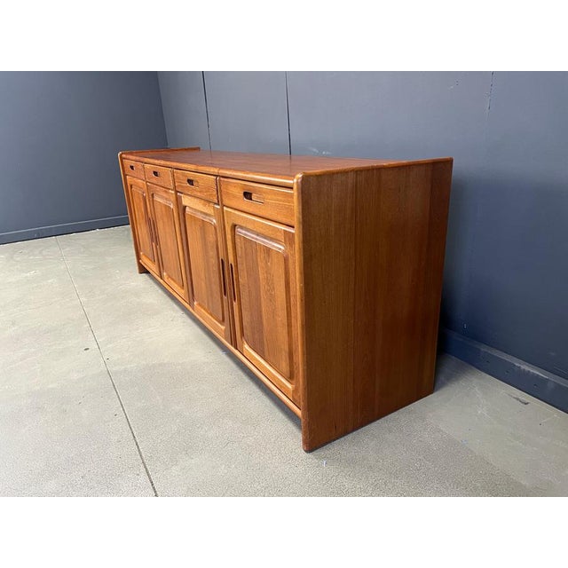 Wood Mid-Century Scandinavian Credenza from Dyrlund, 1960s For Sale - Image 7 of 12