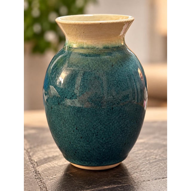 Traditional Signed K. Lutz Studio Art Pottery Vase Teal Blue Green Crackle Glaze Pacific Northwest 6” For Sale - Image 3 of 4