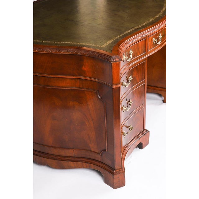 Antique 20th Century Flame Mahogany Serpentine Partners Pedestal Desk, 1890s For Sale - Image 12 of 18
