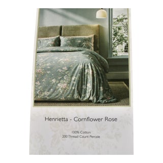 Cabbages & Roses London Duvet 3 Pce Queen Set Henrietta Pattern in CornFlower Blue For Sale
