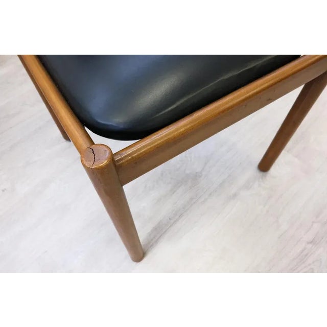 Wood Black Leather Chairs from Isa Bergamo, Italy, Set of 4 For Sale - Image 3 of 12