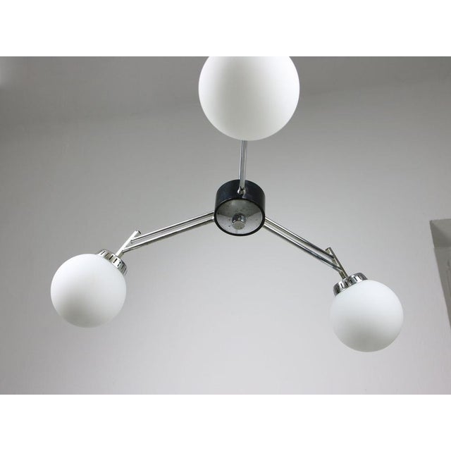 Metal Italian Space Age Three-Arm Chandelier in Chrome and Opaline For Sale - Image 7 of 16