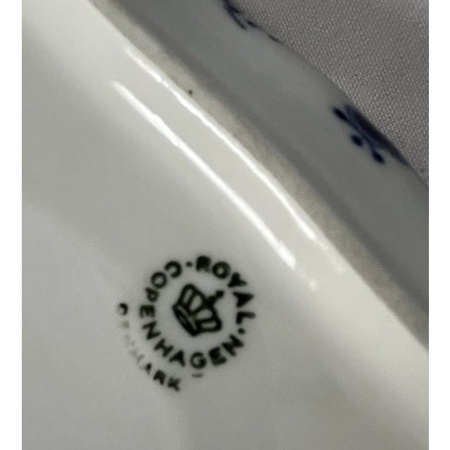 Royal Copenhagan Vintage Royal Copenhagen Denmark Blue Fluted Half Lace Triangular Serving Bowl Dish For Sale - Image 4 of 4