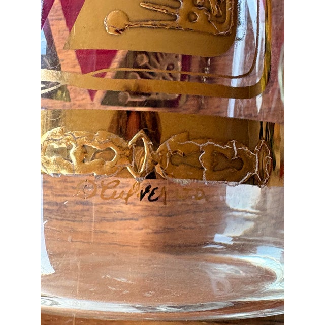 Culver Cocktail Pitcher 22k Gilt and Cranberry For Sale In Seattle - Image 6 of 9