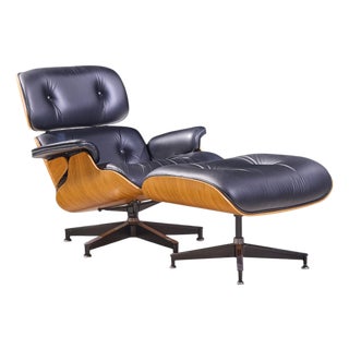 Charles and Ray Eames for Herman Miller Mid Century Eames Walnut Lounge Chair With Ottoman For Sale